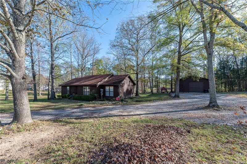 2415 Morningside Dr, Lancaster, SC 29720