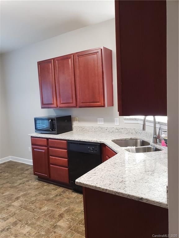 3916 Schenley Ave #81, Gastonia, NC 28056
