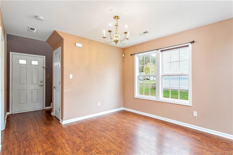 9312 Tiger Lily Ln, Charlotte, NC 28215