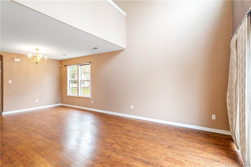 9312 Tiger Lily Ln, Charlotte, NC 28215
