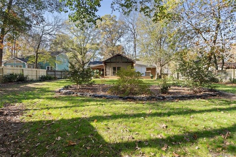 5815 Coatbridge Ln, Charlotte, NC 28212
