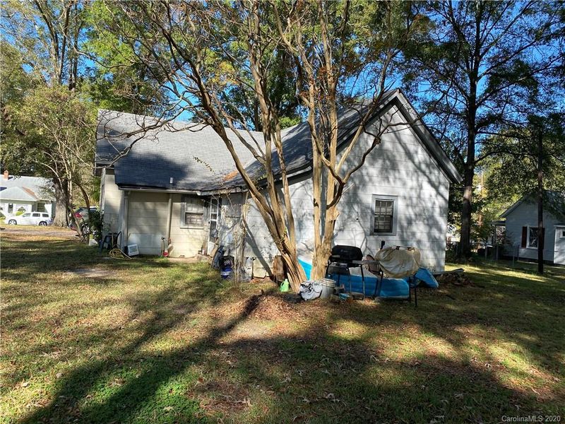216 Charlotte St, York, SC 29745