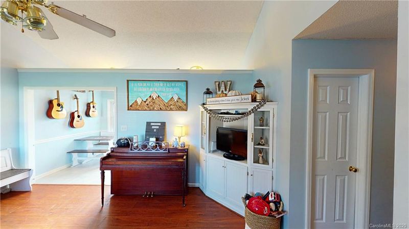 1628 Mackenzie Ln, Monroe, NC 28110
