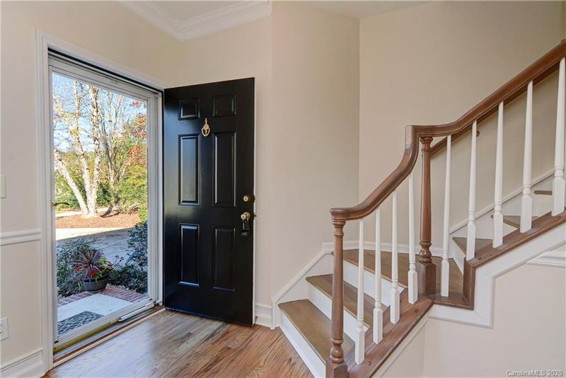 5211 Berkeley View Cir, Charlotte, NC 28277