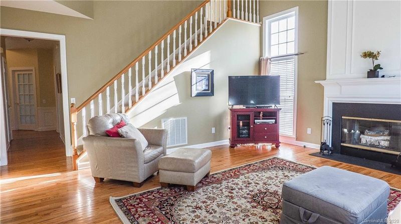5533 Tullamore Ln, Charlotte, NC 28269