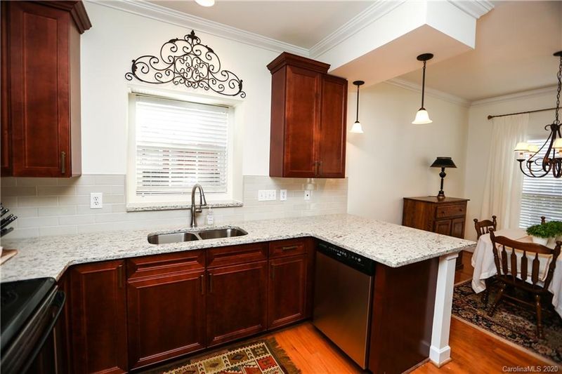 344 Sunset Dr, Concord, NC 28025