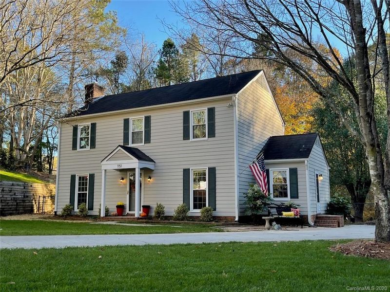 1151 Thornsby Ln, Matthews, NC 28105