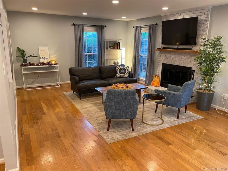 1151 Thornsby Ln, Matthews, NC 28105