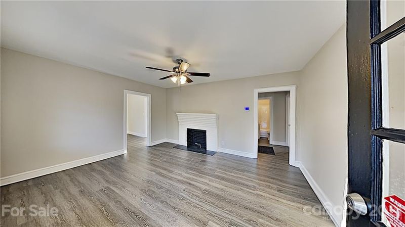 232 20th St, Newton, NC 28658