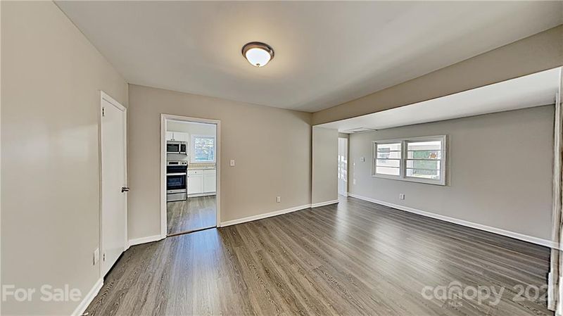 232 20th St, Newton, NC 28658