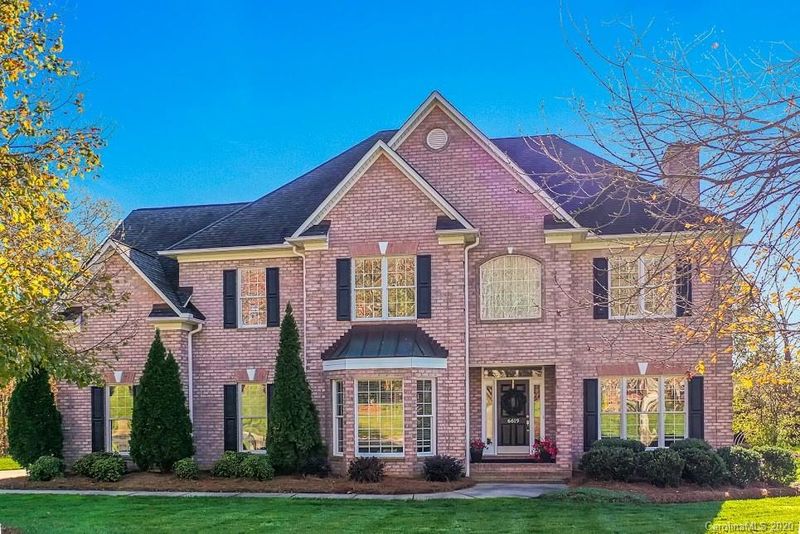 6619 Fox Ridge Cir, Davidson, NC 28036