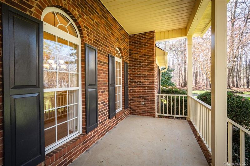 5117 Panhandle Cir, Matthews, NC 28104