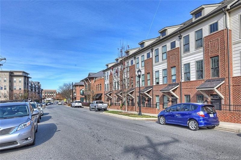 544 Jetton St, Davidson, NC 28036