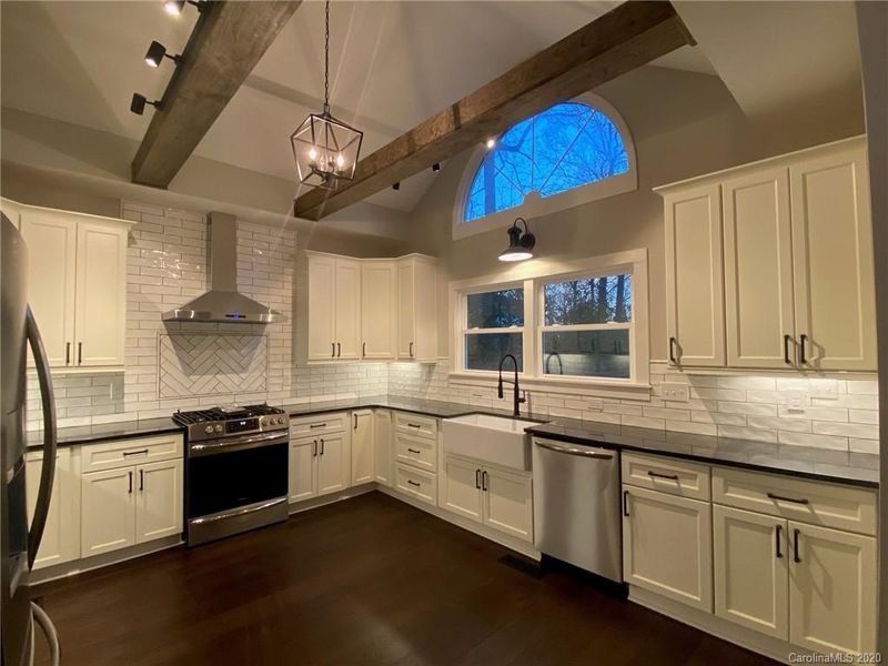 6624 Glenleaf Ct, Charlotte, NC 28270