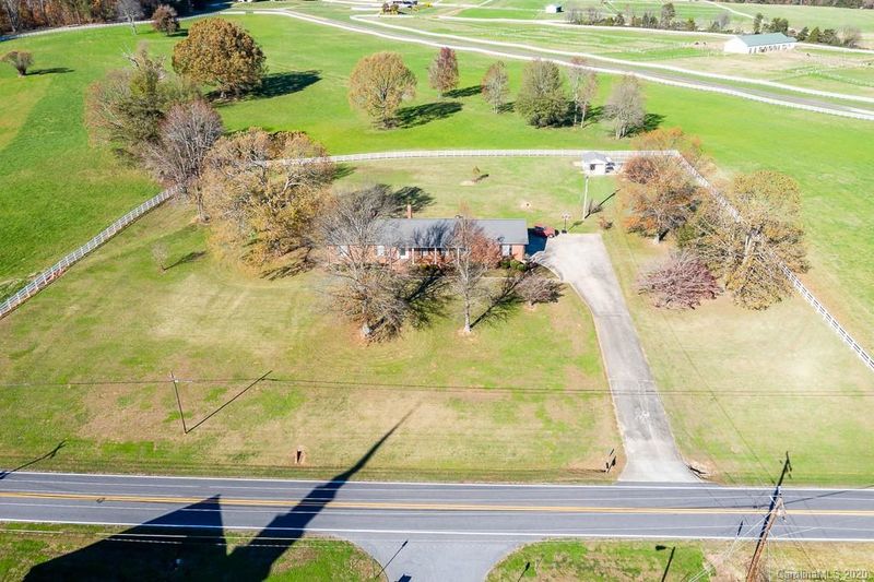 5050 E Maiden Rd, Maiden, NC 28650
