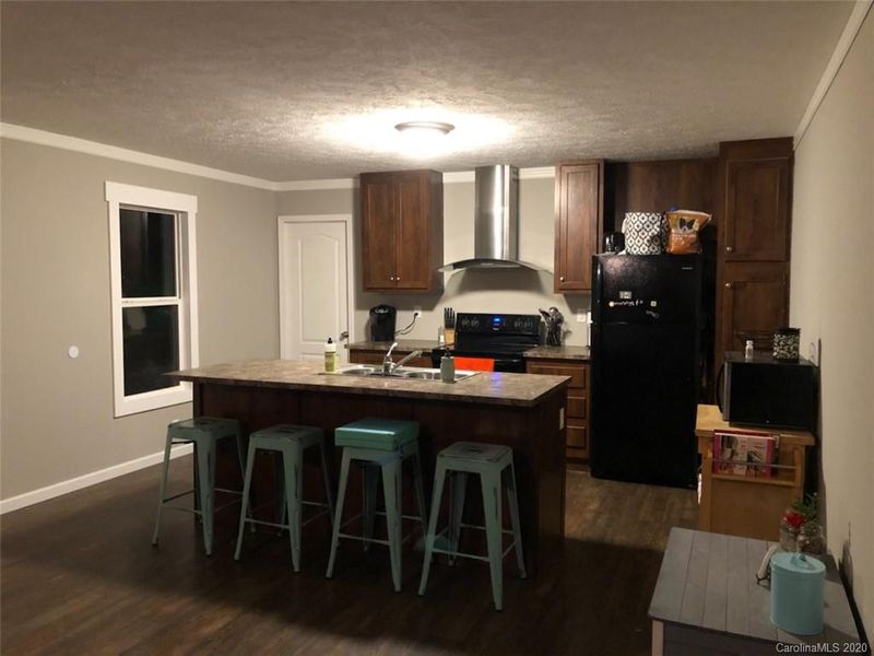 2020 Peeler Rd, Vale, NC 28168