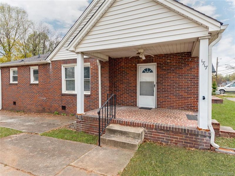 2401 Lydia Ave, Charlotte, NC 28205