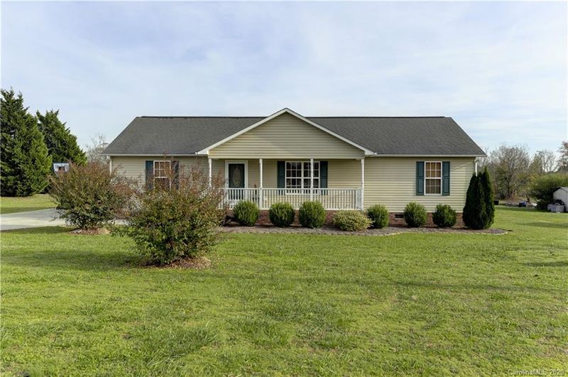 452 Owens Rd, Clover, SC 29710