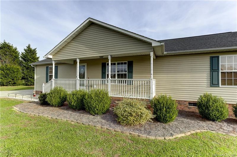 452 Owens Rd, Clover, SC 29710