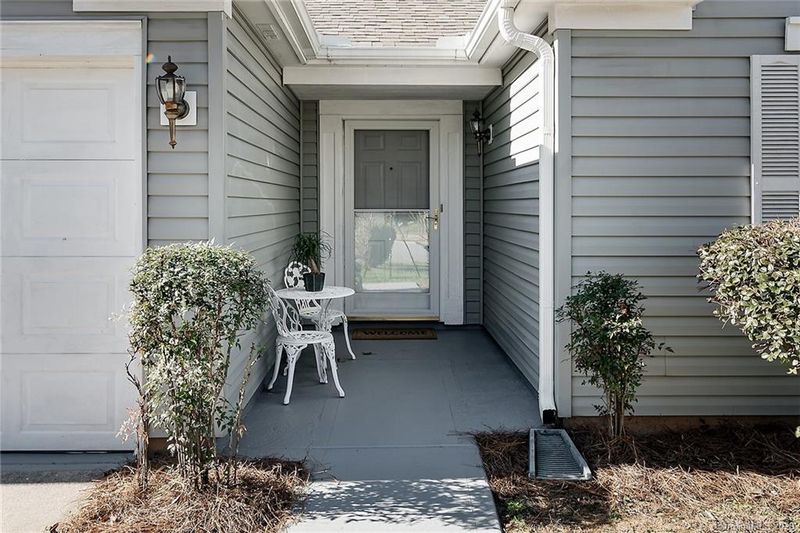 3980 Quiet Stream Dr, Concord, NC 28025