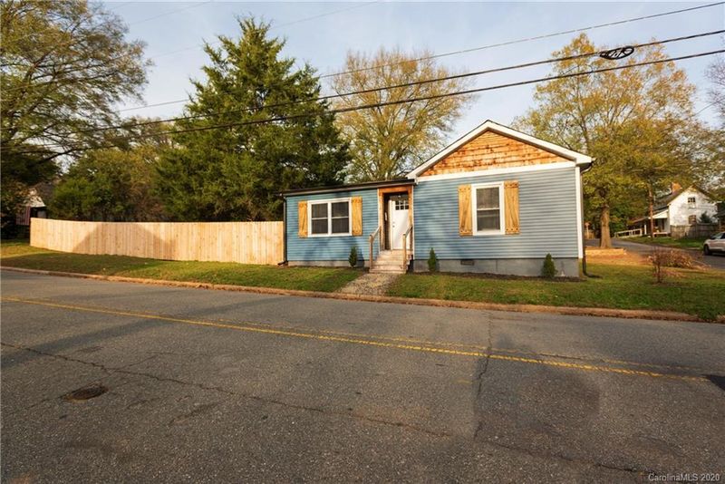 414 Spring St NW, Concord, NC 28025