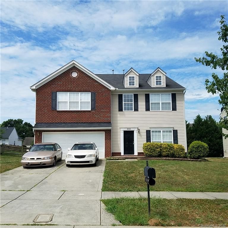 4333 Owls Perch Dr, Charlotte, NC 28278