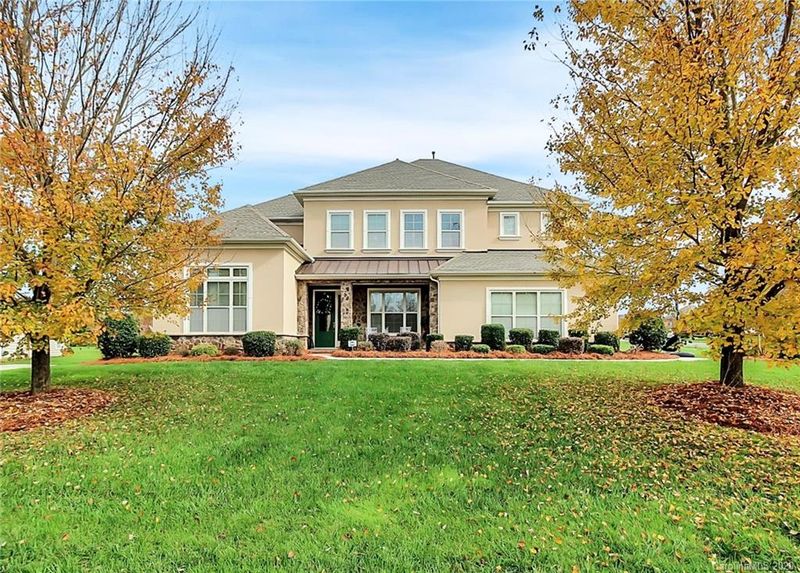 7410 Spice Bush Ct, Waxhaw, NC 28173