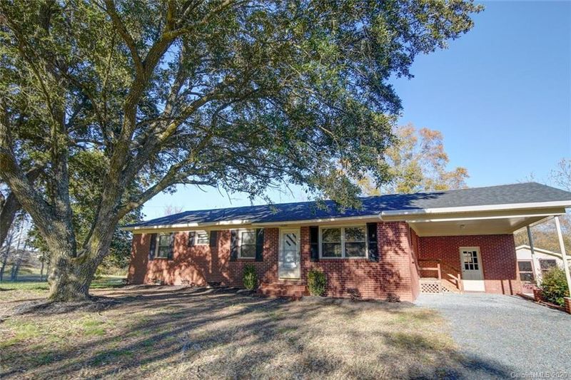 326 Clonnie Strawn Rd, Peachland, NC 28103