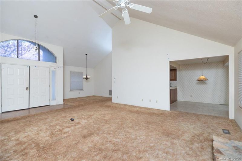 7036 Cambridge Ct, Tega Cay, SC 29708