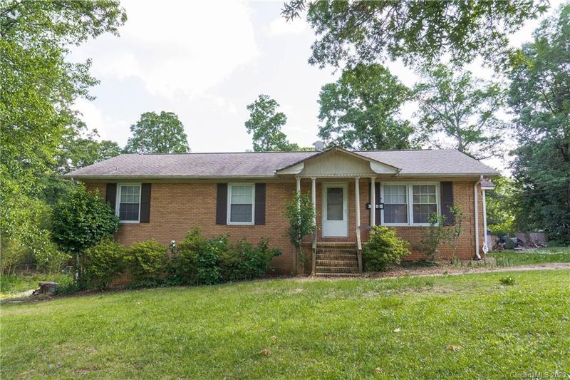3606 Arvin Dr, Charlotte, NC 28269