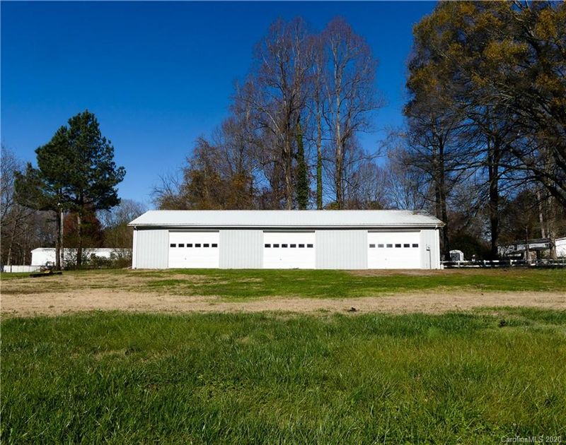 321 Jennings Rd, Statesville, NC 28625
