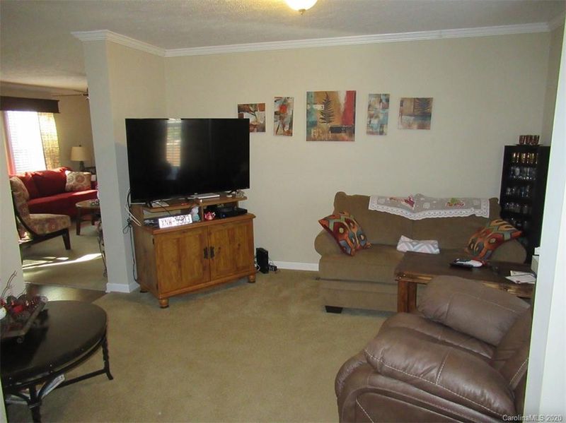 6472 Sterling Ct, Stanley, NC 28164