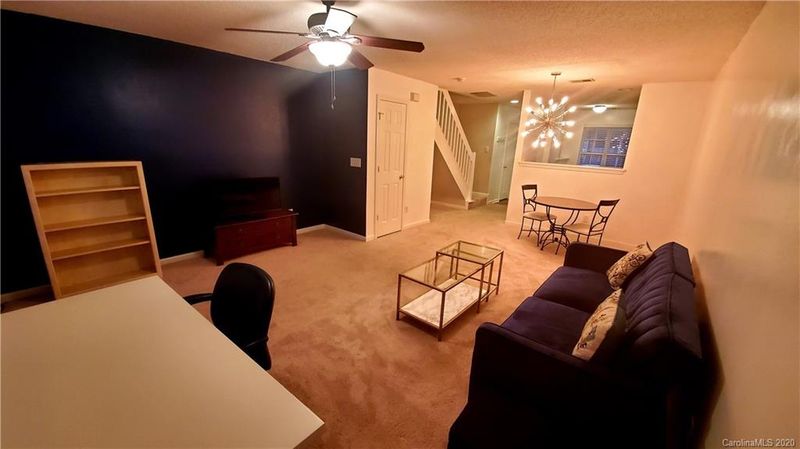 1808 Birch Heights Ct, Charlotte, NC 28213