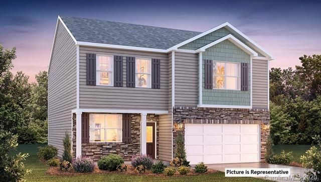5204 Briscoe Dr, Charlotte, NC 28214