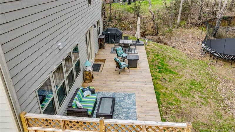265 Meadow Oaks Dr, Concord, NC 28025
