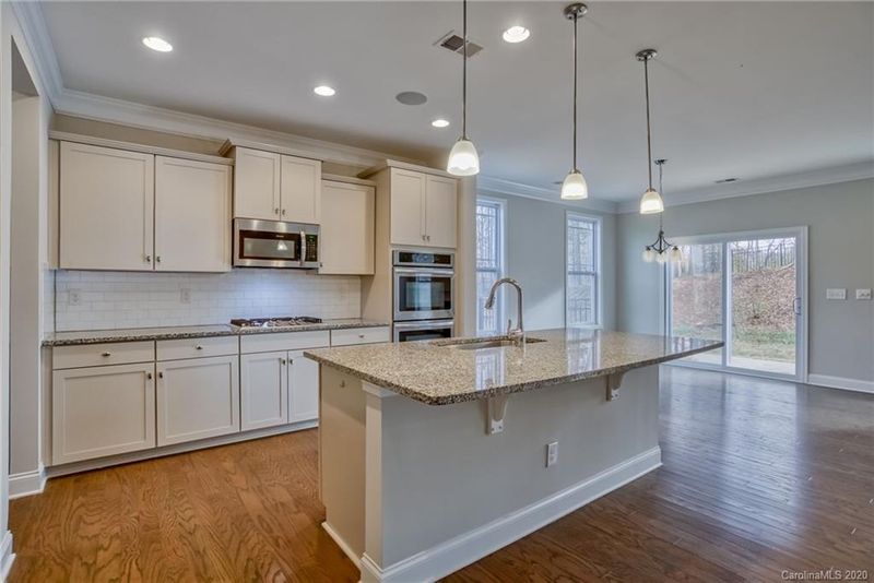 2863 Bridgewater St, Lancaster, SC 29720