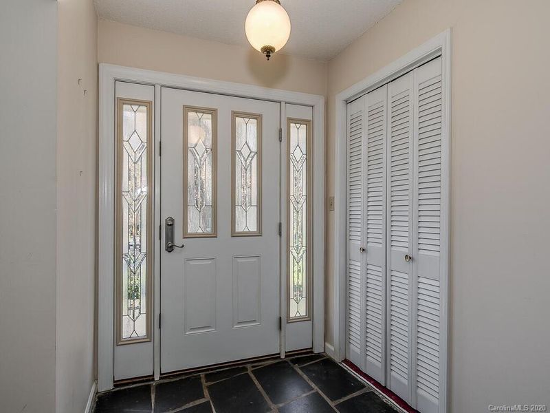 5012 Rounding Run Rd, Charlotte, NC 28277