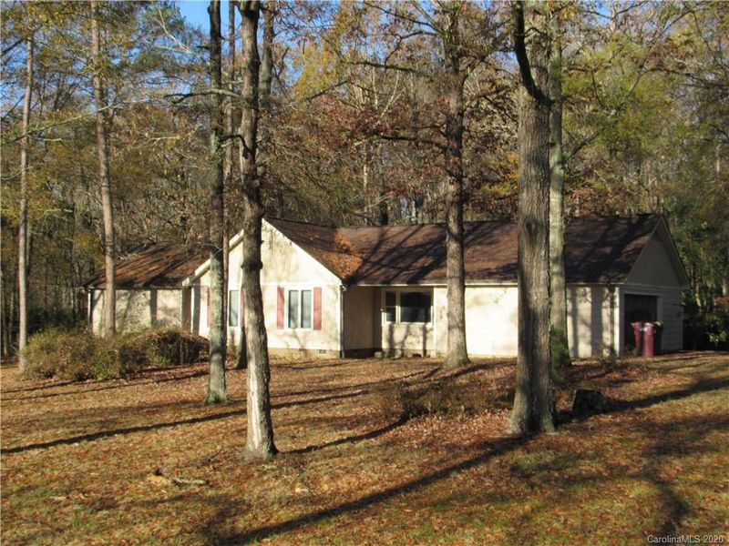 100 Creek View Ln, Wingate, NC 28174