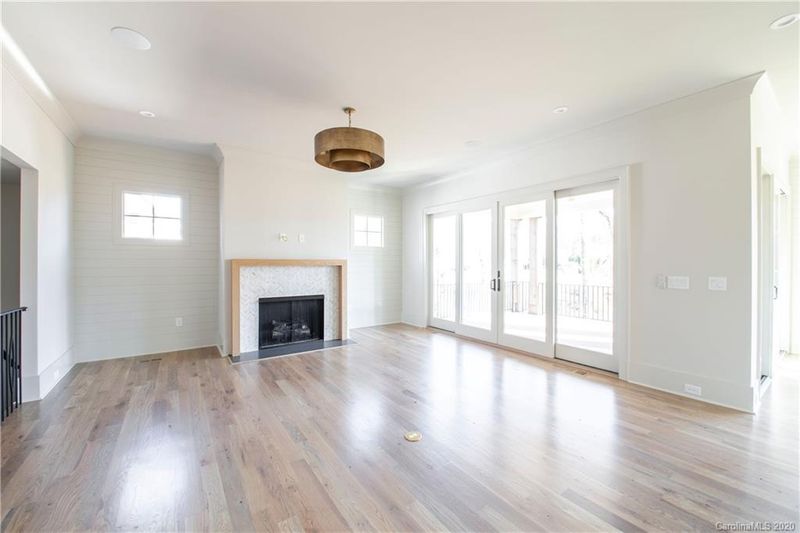 4534 Montclair Ave, Charlotte, NC 28211