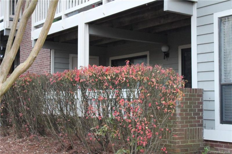 8017 Greenside Ct, Charlotte, NC 28277