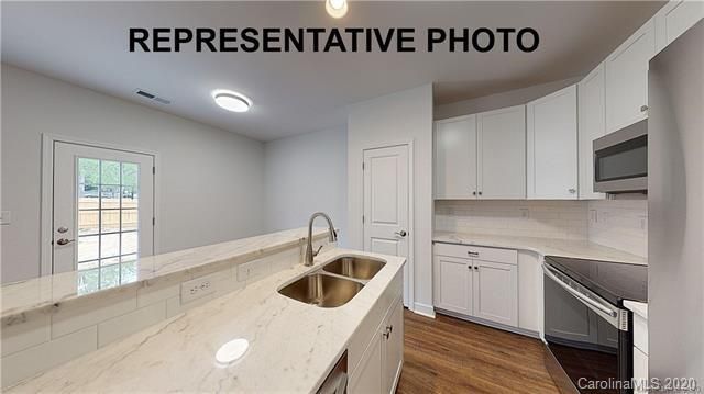 305 Sullivan Ave, Gastonia, NC 28052
