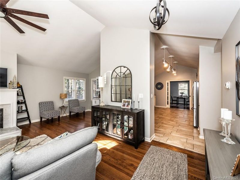 4105 Darwin Cir, Charlotte, NC 28209