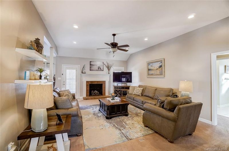 2148 Fox Creek Ln, Rock Hill, SC 29732