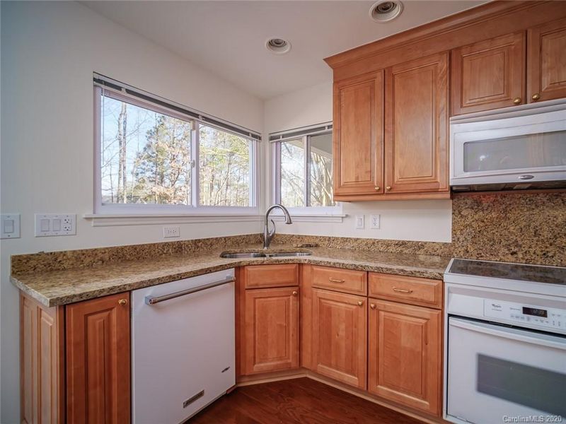 4408 Truscott Rd, Charlotte, NC 28226