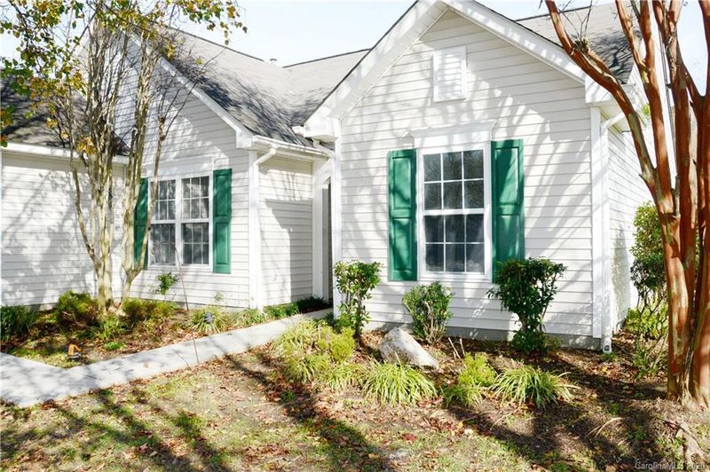 10328 Green Hedge Ave, Charlotte, NC 28269