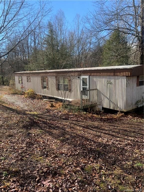 2367 NE 32nd Ave NE, Hickory, NC 28601
