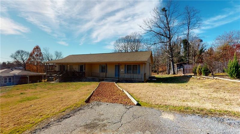 713 - 715 20th St NW, Hickory, NC 28601