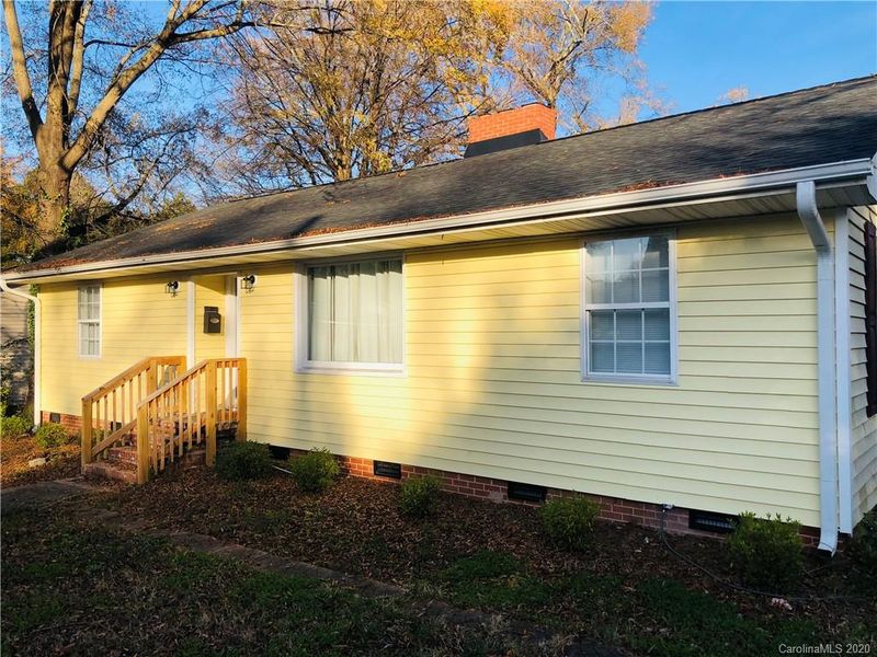 402 N West St, Monroe, NC 28112