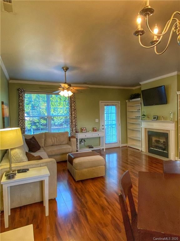 2424 Madison Green Dr, Gastonia, NC 28054