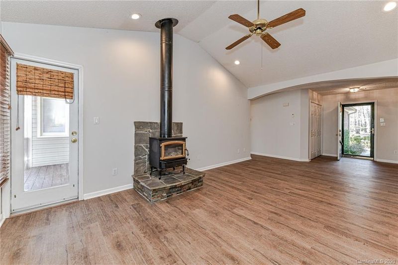 6721 Loblolly Cir, Waxhaw, NC 28173